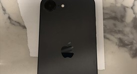 Good
													Apple iPhone 16e - Verizon, Black, 128 GB, A3212, photo 4 of 9