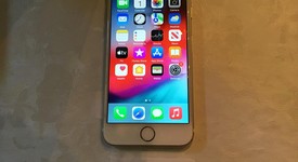 Good
													Apple iPhone 7 - AT&T, Gold, 32 GB, A1778, photo 3 of 6
