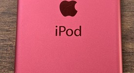 Fair
													Apple iPod Touch 5th Gen - Wi-Fi, Pink, 32 GB, photo 5 of 6