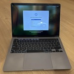 Good MacBook Pro 2020 - 13 inch - 256 GB, Gray, 8 GB, Apple M1