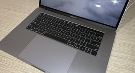 Good
													MacBook Pro 2018 (With Touch Bar) - 15" - I7, Gray, 512 GB, 16 GB, photo 1 of 6