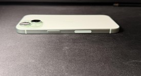 Mint
													Apple iPhone 15 - Unlocked, Green, 128 GB, A2846, photo 4 of 8