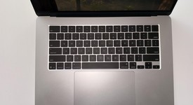 Mint
													MacBook Air 2025 (M4) - 15" - Apple M4, Silver, 256 GB, 16 GB, photo 3 of 9