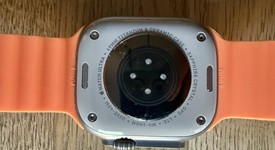 Mint
													Apple Watch Ultra 2 49mm - Verizon, Natural, A2986, photo 3 of 8