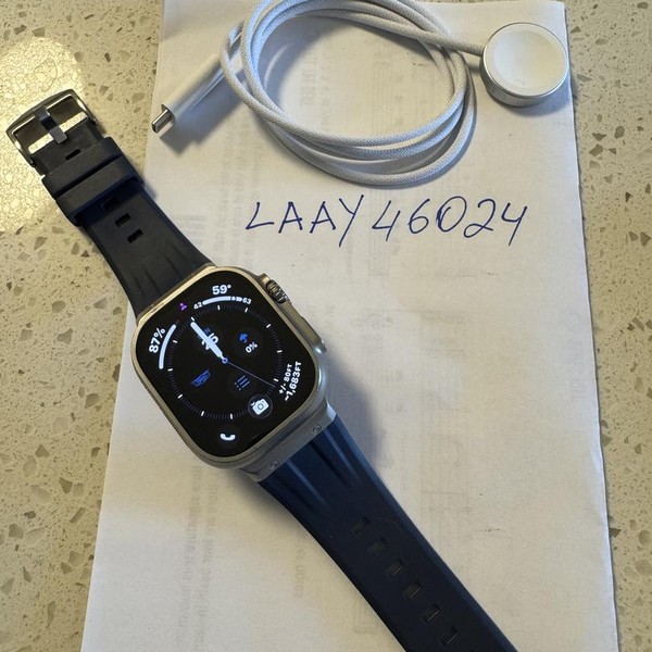 Apple Watch Ultra 3 49mm - Unlocked, Natural, A3281