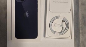 Mint
													Apple iPhone 13 - Unlocked, Midnight, 128 GB, A2482, photo 3 of 7