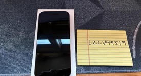 Mint
													Apple iPhone Air - Unlocked, Cloud White, 256 GB, A3260, photo 1 of 10