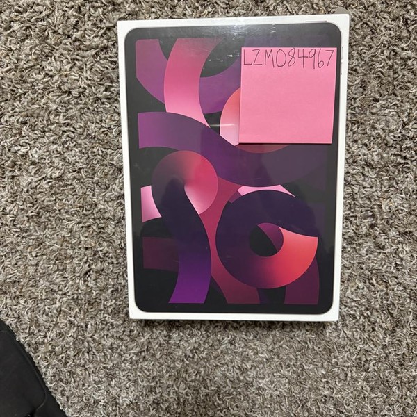 Apple iPad Air 5th Gen - Unlocked, 64 GB, Pink, A2589