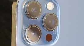 Good
													Apple iPhone 12 Pro Max - Unlocked, Pacific Blue, 128 GB, A2342, photo 5 of 5