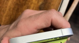 Good
													Apple iPhone 16e - AT&T, White, 128 GB, A3212, photo 5 of 15