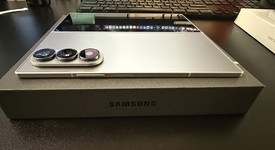 Mint
													Samsung Galaxy Z Fold7 - Unlocked, Silver Shadow, 512 GB, 12 GB, SM-F966U1, photo 5 of 9