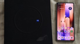 Good
													vivo X Fold3 Pro - Unlocked Non-US, White, 256 GB, 12 GB, photo 1 of 13