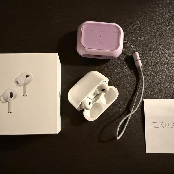 Apple AirPods Pro 2 - USB-C