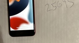 Good
													Apple iPhone SE 2nd Gen 2020 - AT&T, Red, 64 GB, A2275, photo 4 of 5