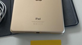 Mint
													Apple iPad Mini 4 - Unlocked, Gold, 128 GB, photo 5 of 8