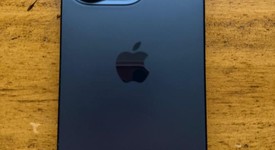 Mint
													Apple iPhone 15 Pro - Unlocked, Black, 256 GB, A2848, photo 4 of 8