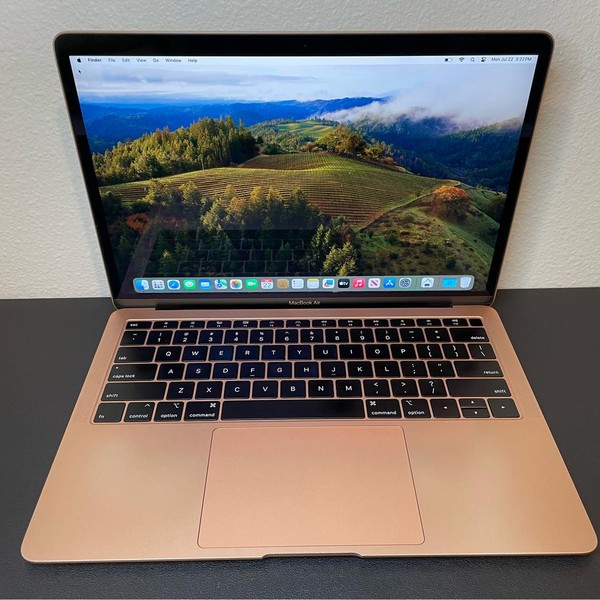 MacBook Air 2018 - 13 inch - I5, Gold, 128 GB, 8 GB