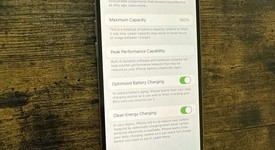 Good
													Apple iPhone 14 Pro - Unlocked, Purple, 128 GB, A2650, photo 2 of 9
