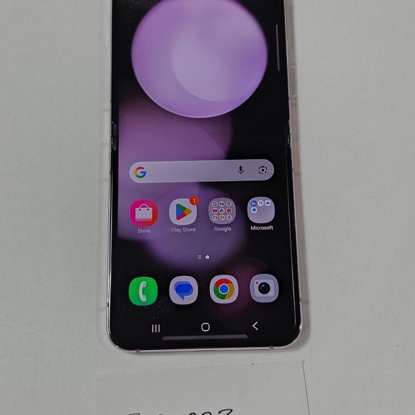 Samsung Galaxy Z Flip5 - Unlocked, 256 GB, Lavender, 8 GB, SM-F731U1