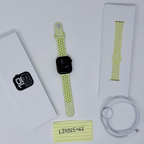 Apple Watch Series 10 46mm - Unlocked, Black, A3003 - Cellular, Aluminum