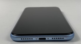 Good
													Apple iPhone Xr - Unlocked, Blue, 128 GB, A1984, photo 5 of 7