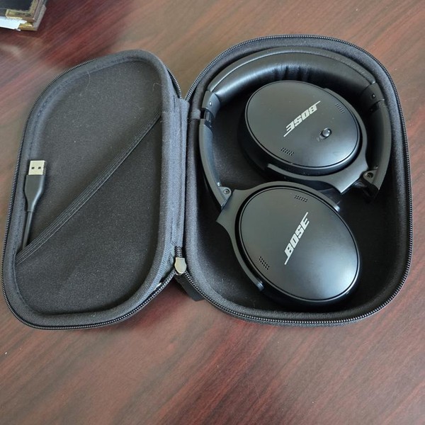 Bose QuietComfort 45 - Black