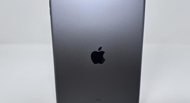Good
													Apple iPad 9th Gen - Unlocked, Gray, 64 GB, A2603, photo 2 of 6