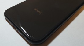 Good
													Apple iPhone Xr - Unlocked, Black, 64 GB, A1984, photo 2 of 9