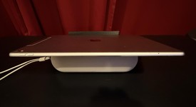 Good
													Apple iPad Pro 12.9" 2nd Gen 2017 - Unlocked, Gray, 512 GB, photo 5 of 6