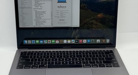Good
													MacBook Air 2018 - 13" - I5, Silver, 256 GB, 8 GB, photo 2 of 12