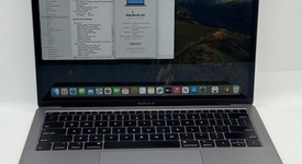 Good
													MacBook Air 2018 - 13" - I5, Silver, 256 GB, 8 GB, photo 1 of 12