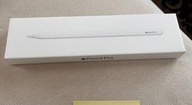 New
													Apple Pencil Pro, photo 1 of 2