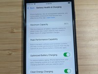 Apple iPhone SE 3rd Gen 2022