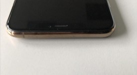 Mint
													Apple iPhone Xs Max - Unlocked, Gold, 64 GB, A1921, photo 5 of 7