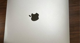 Fair
													MacBook Pro 2017 (With Touch Bar) - 15" - I7, Gray, 1 TB, 16 GB, photo 4 of 5