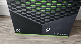 Good
													Xbox Series X (2020) - Black, 1 TB, standard, photo 3 of 11