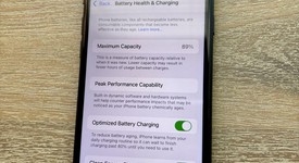 Mint
													Apple iPhone SE 3rd Gen 2022 - Unlocked, Midnight, 128 GB, A2595, photo 3 of 10