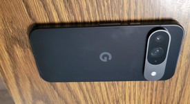 Good
													Google Pixel 9 - Unlocked, Obsidian, 128 GB, 12 GB, G2YBB, photo 5 of 13