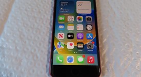 Fair
													Apple iPhone SE 2nd Gen 2020 - Unlocked Non-US, Red, 64 GB, A2296, photo 1 of 5