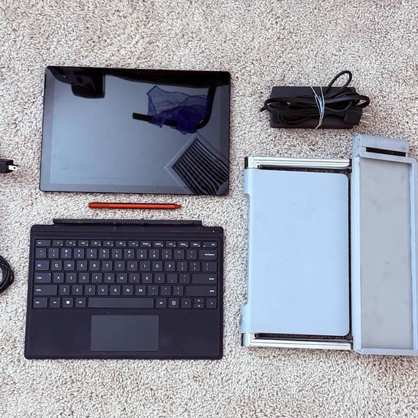 Microsoft Surface Pro 7 - I5, Black, 256 GB, 8 GB