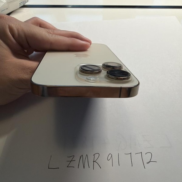 Apple iPhone 14 Pro - Unlocked, 256 GB, Gold, A2650