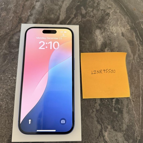 Apple iPhone 16 - Unlocked, 128 GB, Ultramarine, A3081