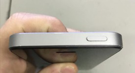 Good
													Apple iPhone SE 1st Gen 2016 - AT&T, Grey, 16 GB, A1662, photo 4 of 7