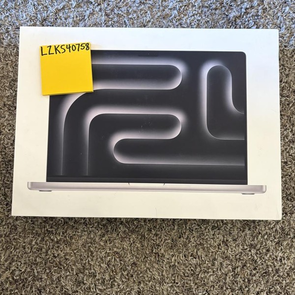 MacBook Pro 2024 - 16 inch - 1 TB, Silver, 36 GB, Apple M4 Max 14-core