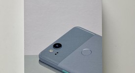 Good
													Google Pixel 2 - Unlocked, Blue, 64 GB, Google Edition, photo 3 of 9