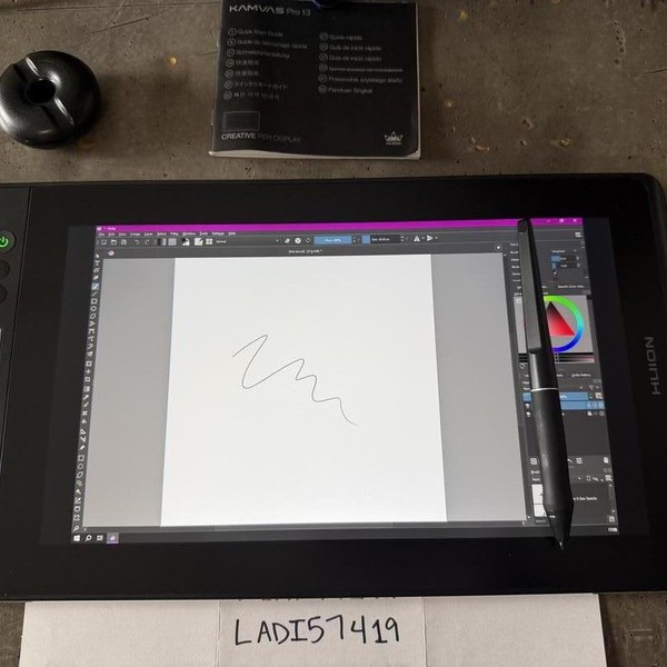 Huion Kamvas 13 - Black