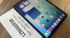 Good
													Apple iPad Pro 11" 2nd Gen 2020 - Unlocked, Gray, 128 GB, A2068, photo 5 of 6