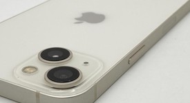 Good
													Apple iPhone 13 - Unlocked, Starlight, 128 GB, A2482, photo 4 of 7