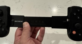 Good
													Backbone One Controller - Lightning (iPhone), Standard, photo 6 of 6