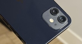 Mint
													Apple iPhone 12 - Unlocked, Black, 64 GB, A2172, photo 3 of 6